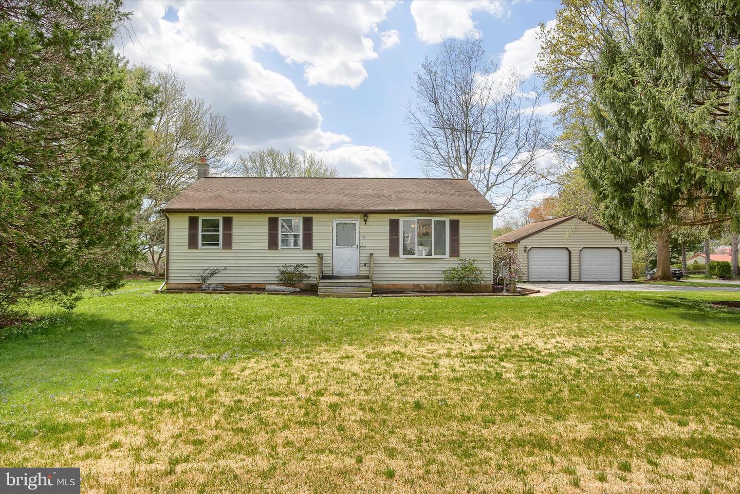 1916 Fisher Road, Mechanicsburg