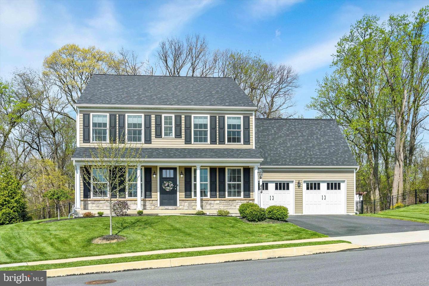 464 Apple Hollow Road, Mechanicsburg