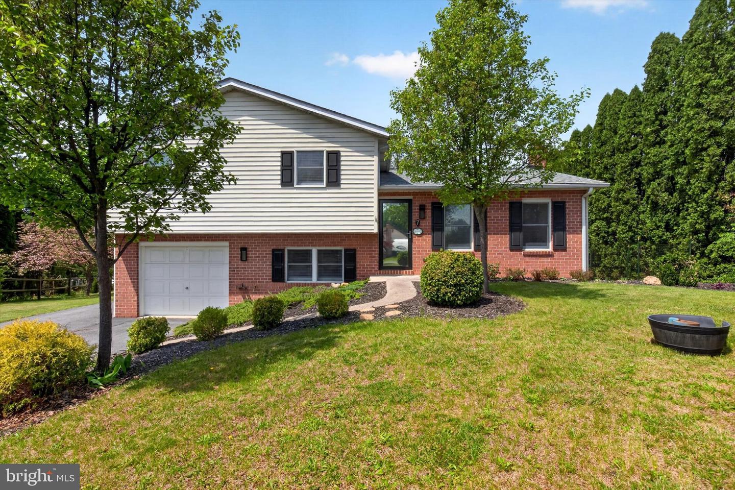 7 Lynn Avenue, Newburg