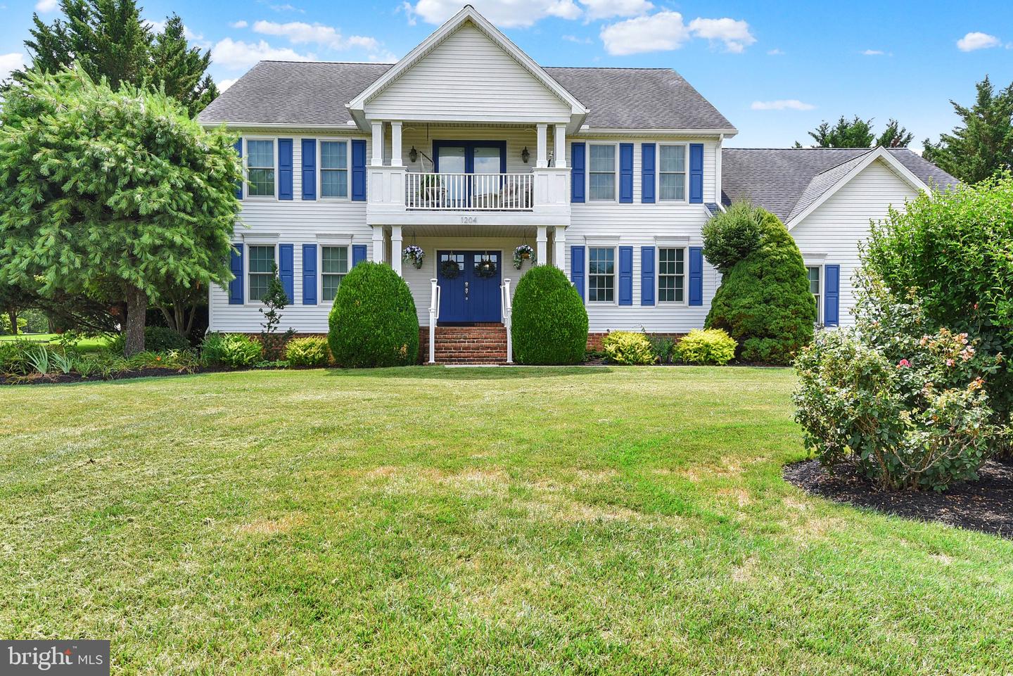 1204 Redwood Hills Circle