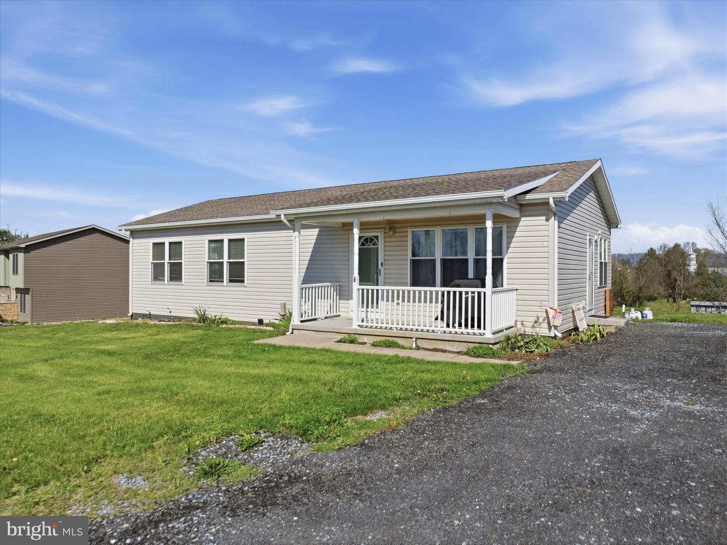 6 Walleye Drive, Shippensburg