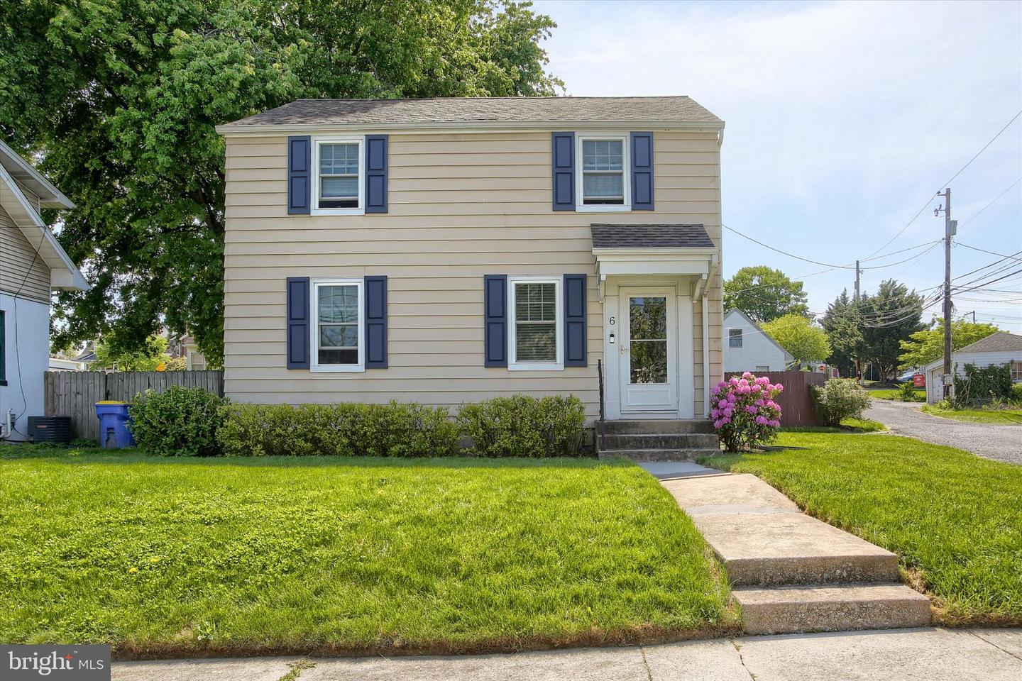 6 S 16th Street, Camp Hill