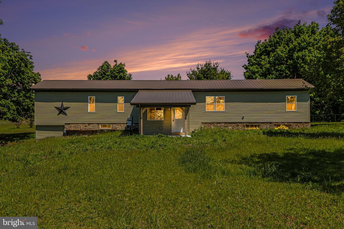 490 Shed Road, Newville