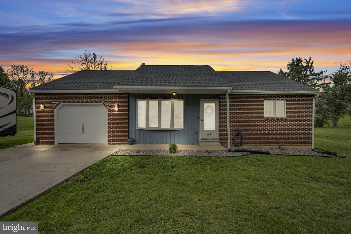 488 Petersburg Road, Carlisle
