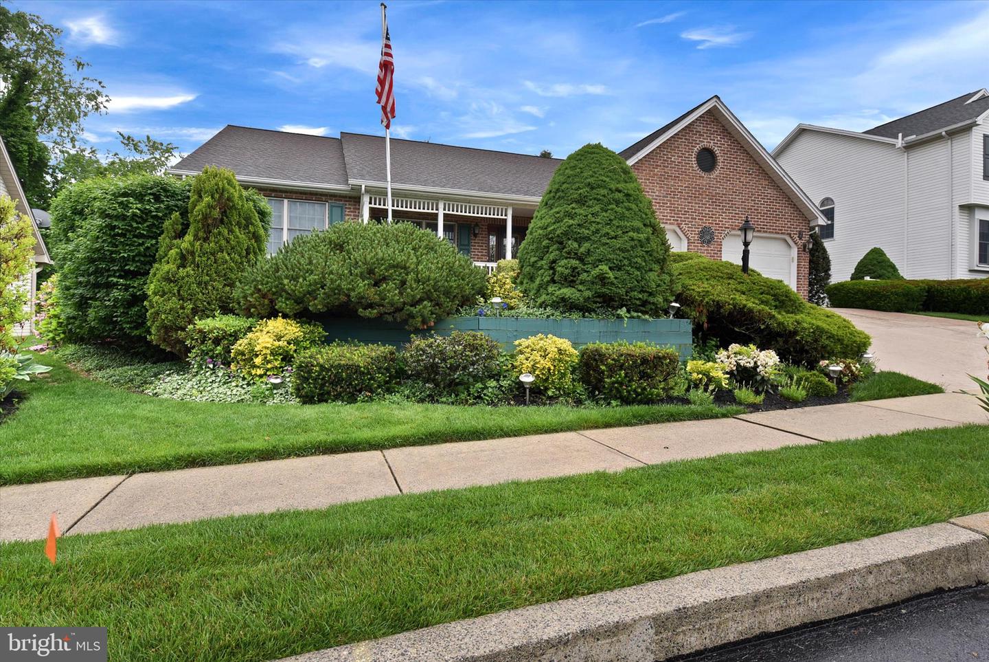 3 Wineberry Dr