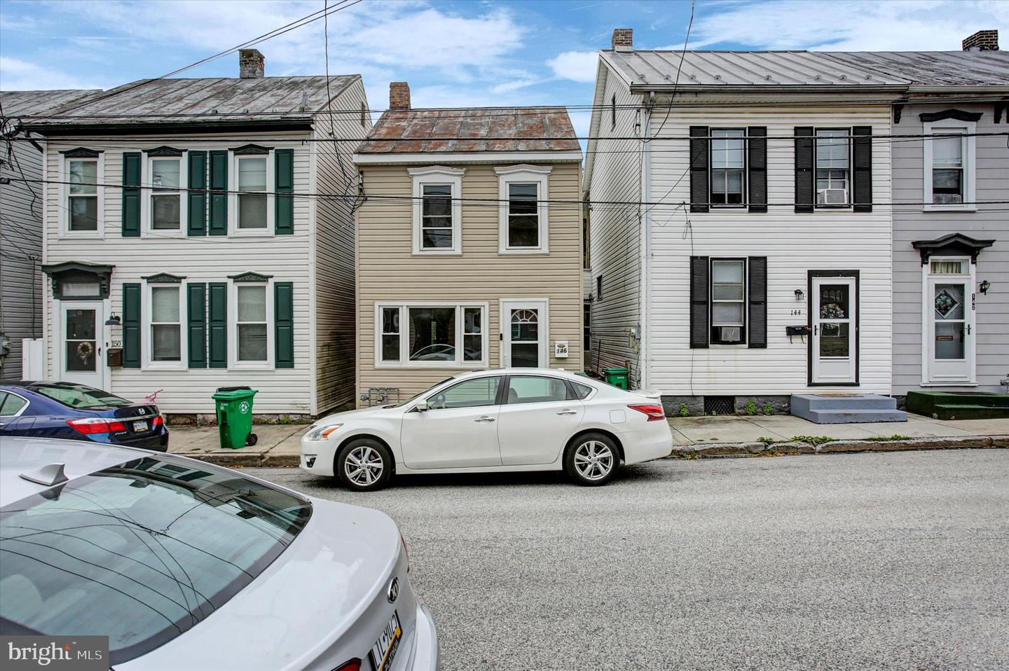 146 E Penn Street, Carlisle