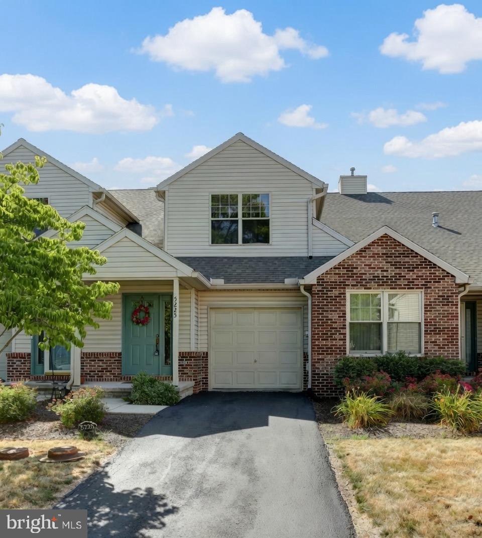 5225 Cobblestone Drive