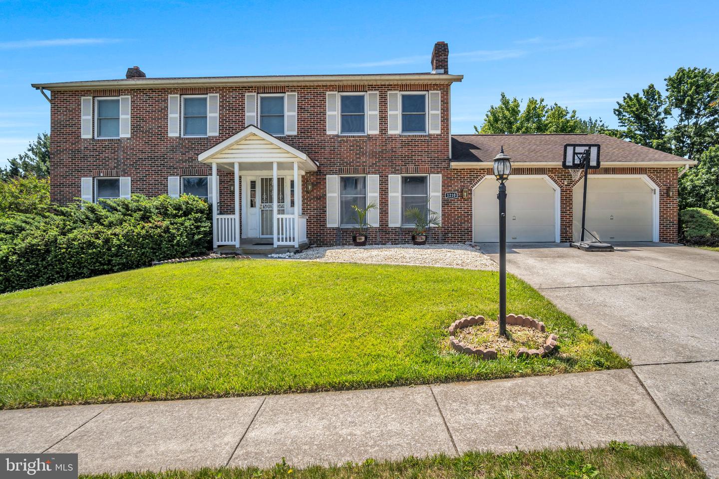 1210 E Powderhorn Road