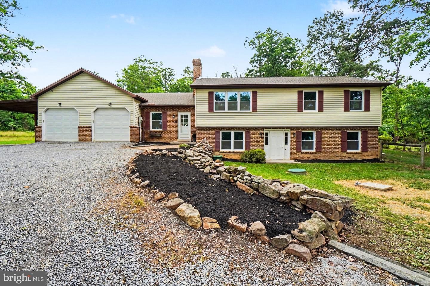 371 Bobcat Road