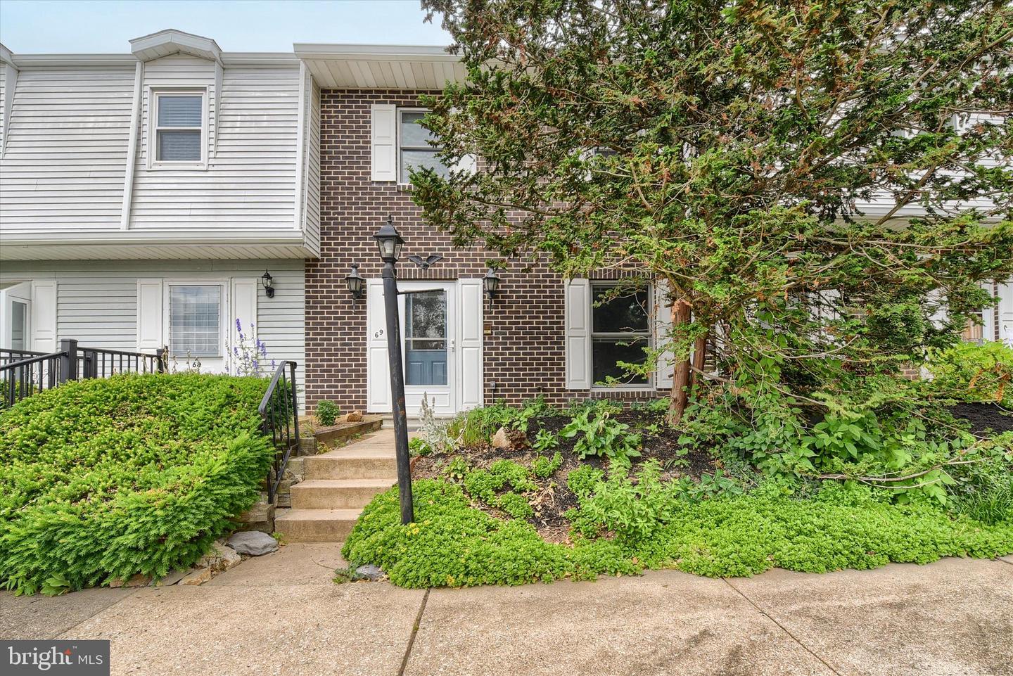 69 Drexel Place