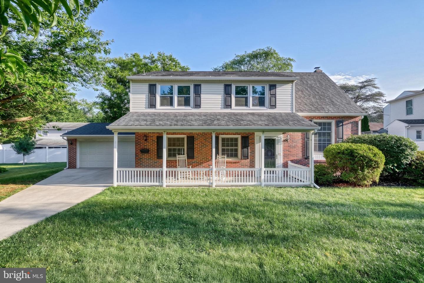 370 Beverly Road