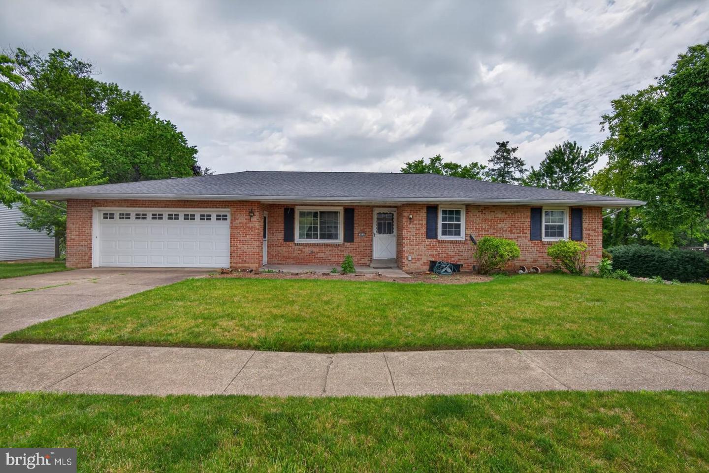 426 Sioux Drive
