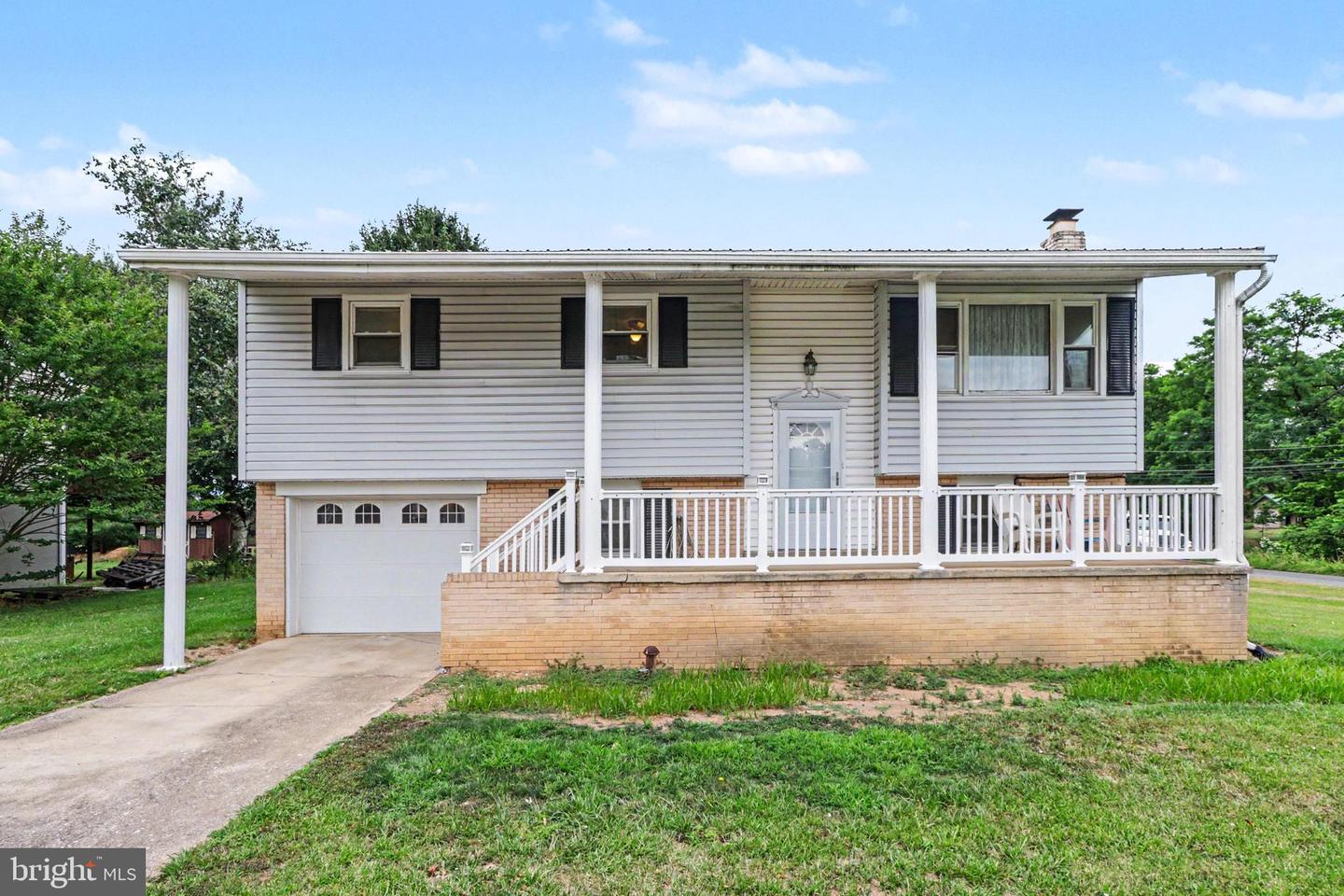 1200 Gross Drive
