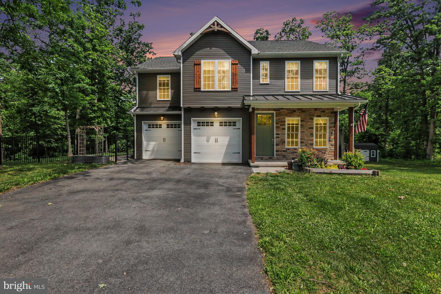 826 Sandbank Road
