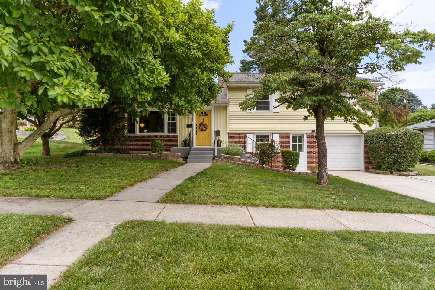 2 Brentwood Road