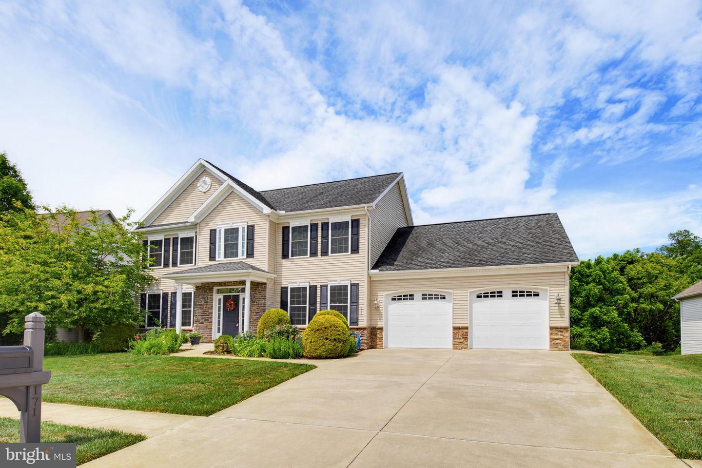 171 Pine Creek Dr