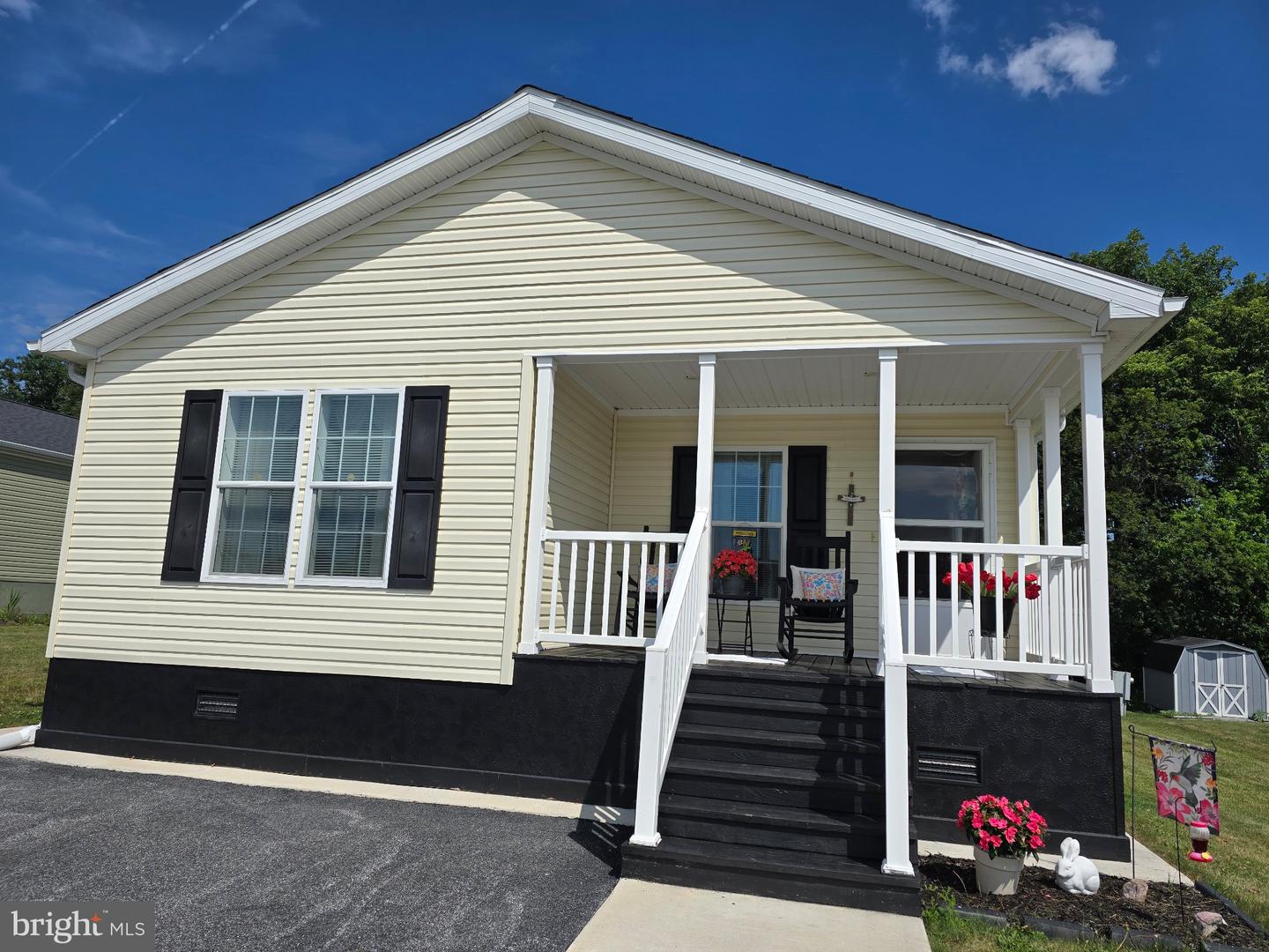 300 Oriole Drive