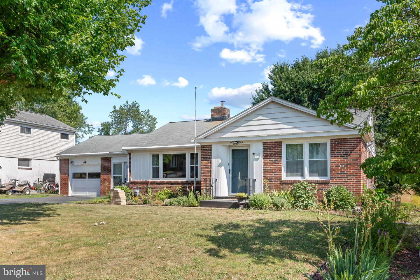 14 Sharon Road
