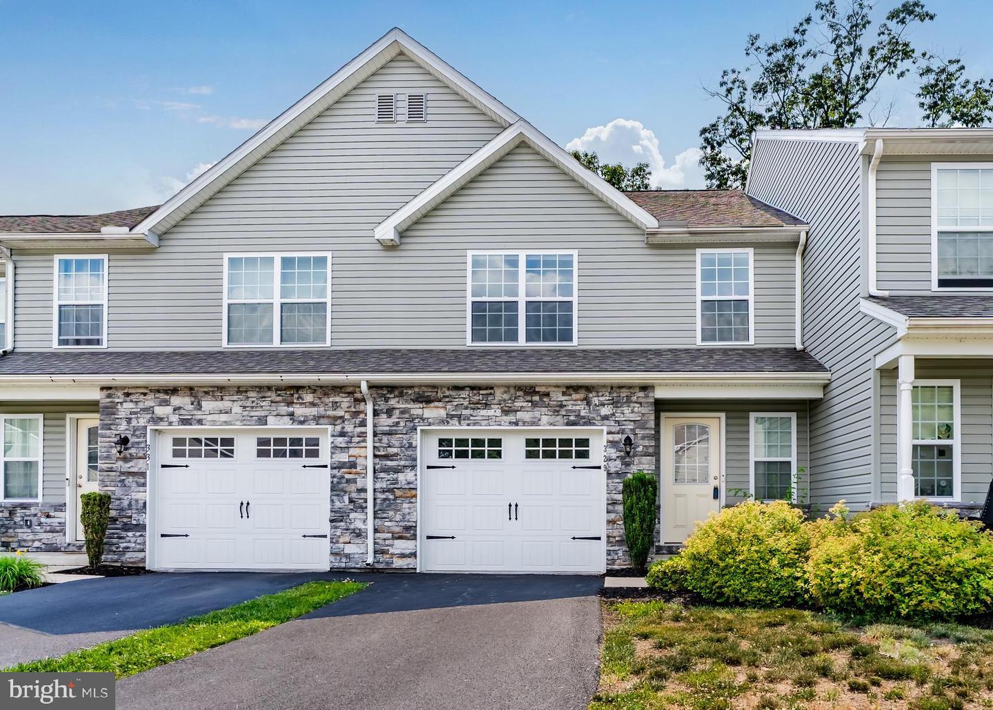 329 Briar Ridge Circle