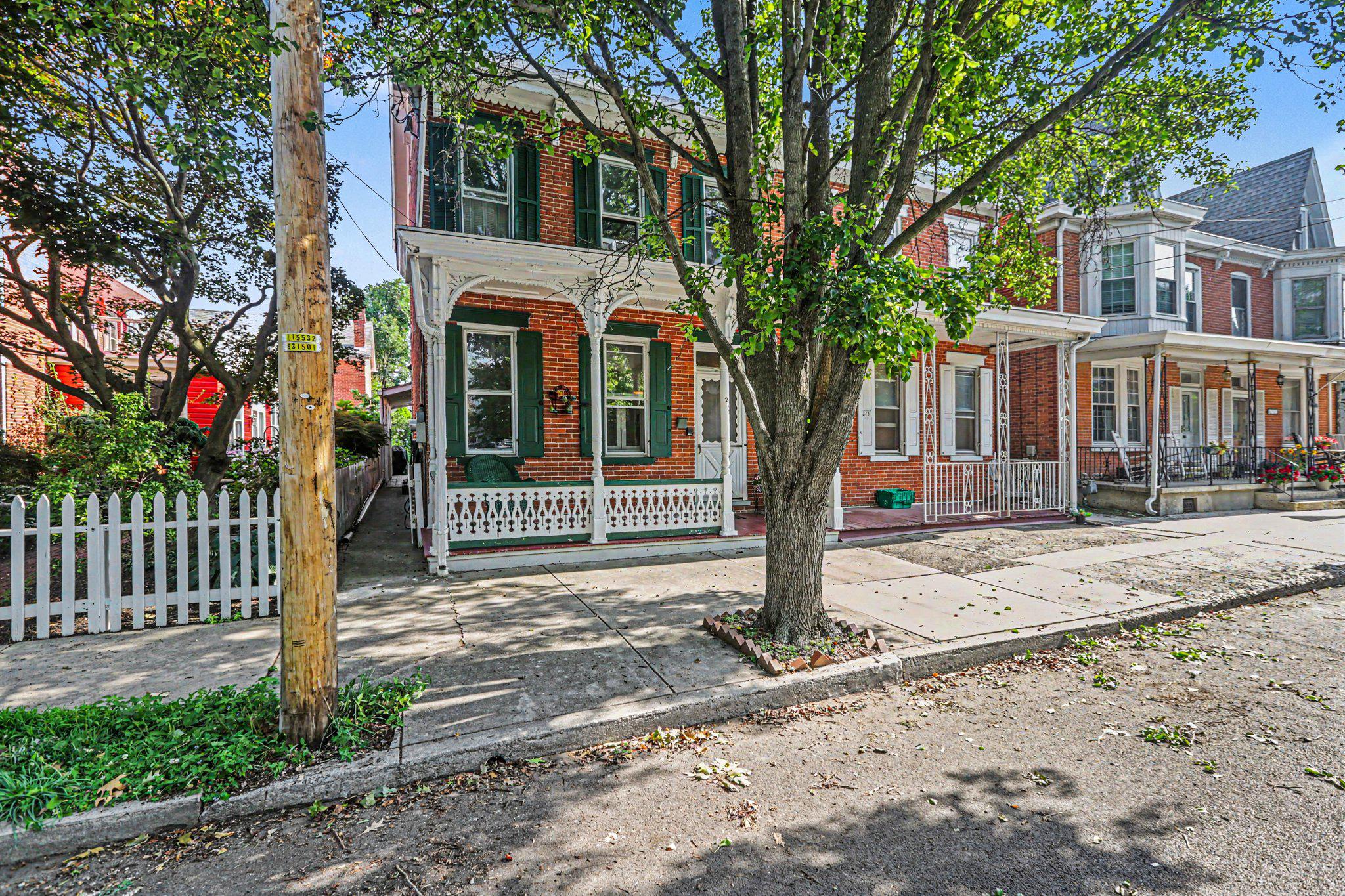 215 Walnut Street
