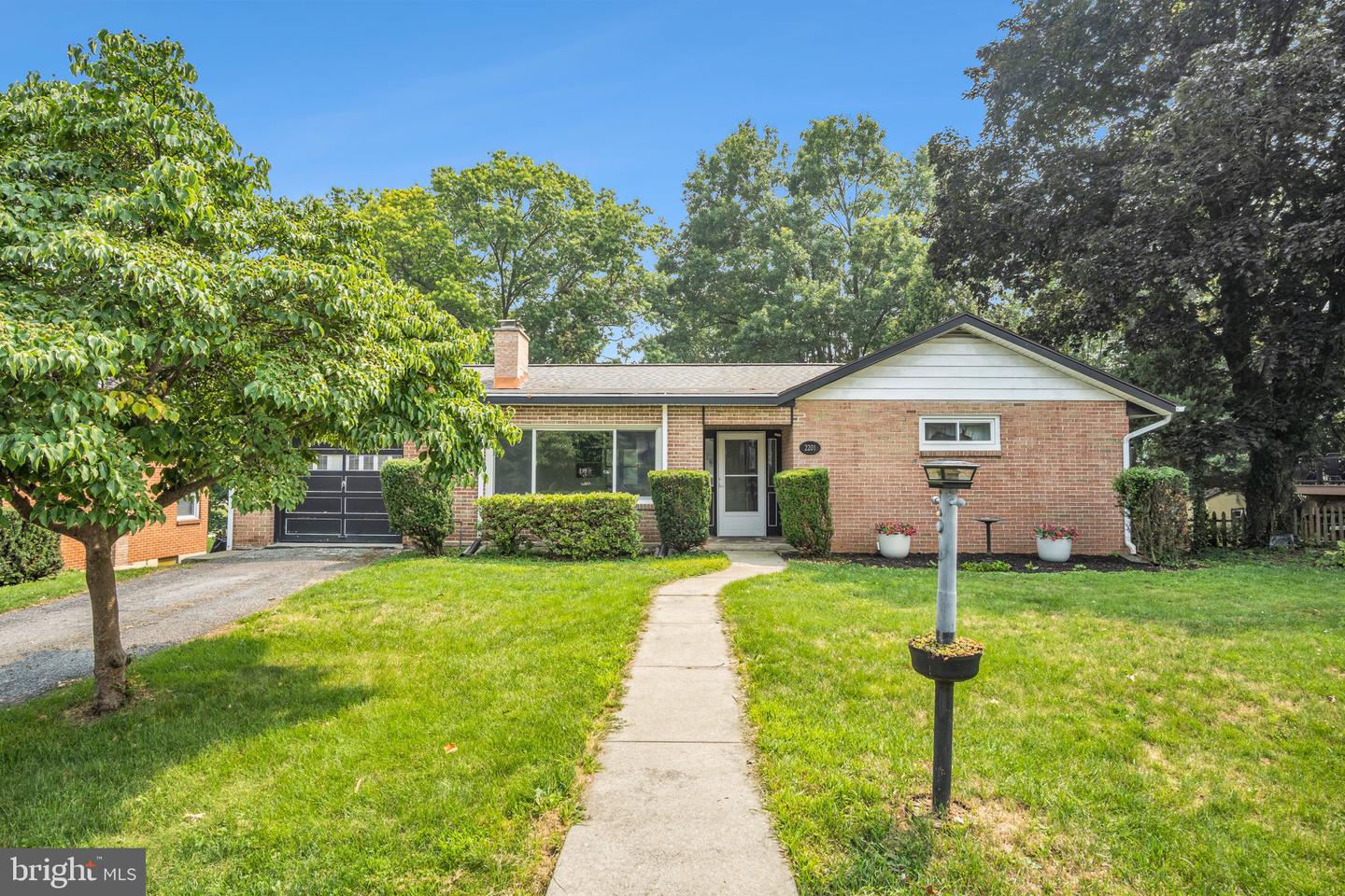 2201 Logan Street, Camp Hill