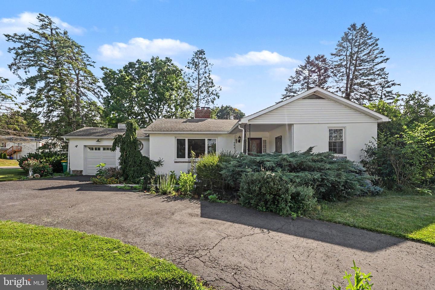 402 4th Street
