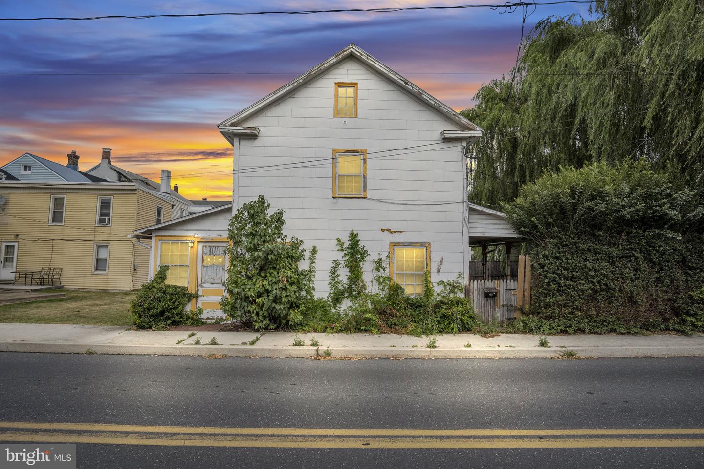 3 S Locust Street