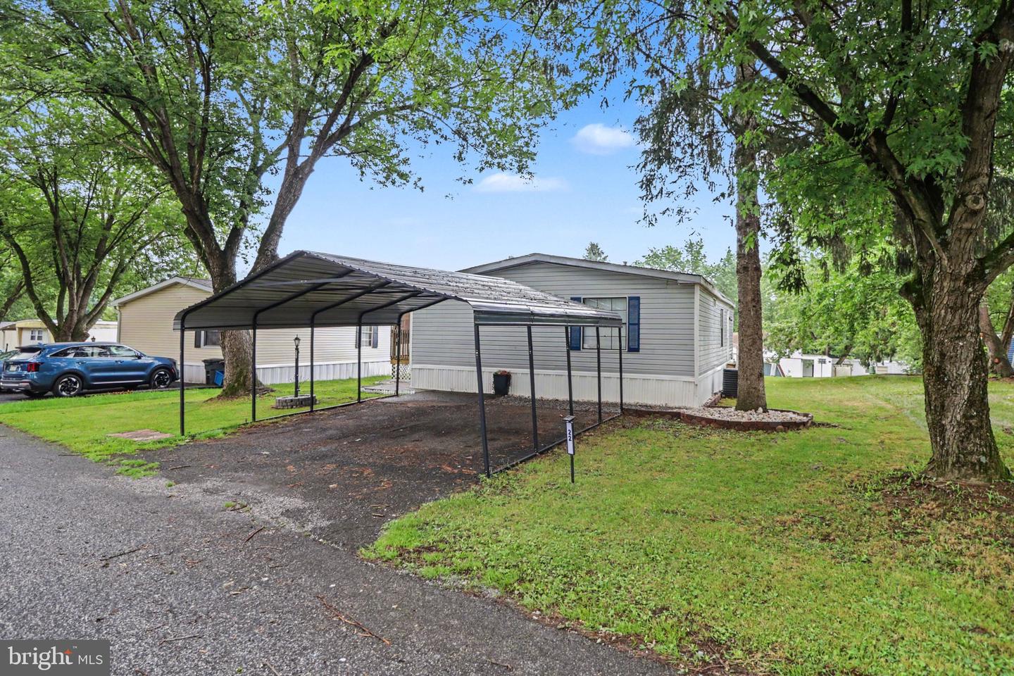 22 Magnolia Lane