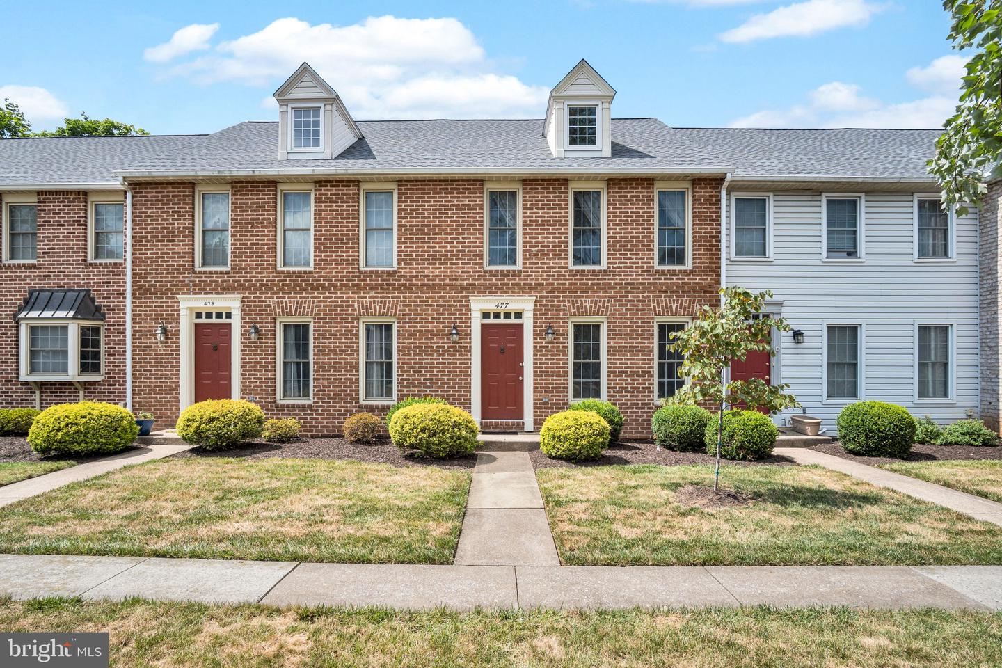 477 Delancey Court