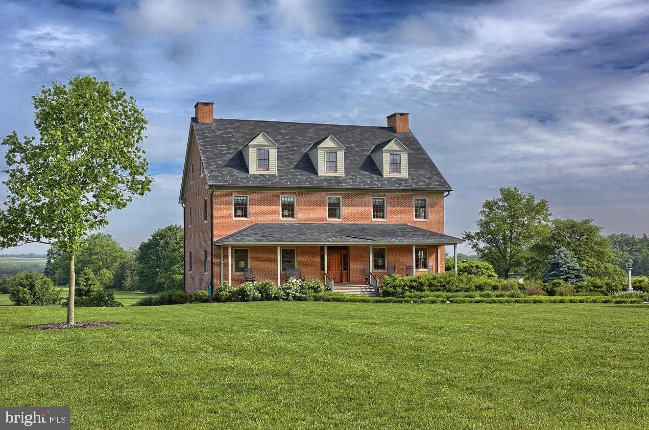 60 Southside Drive, Newville