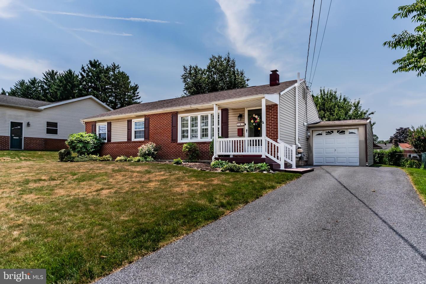 6 Slate Hill Road