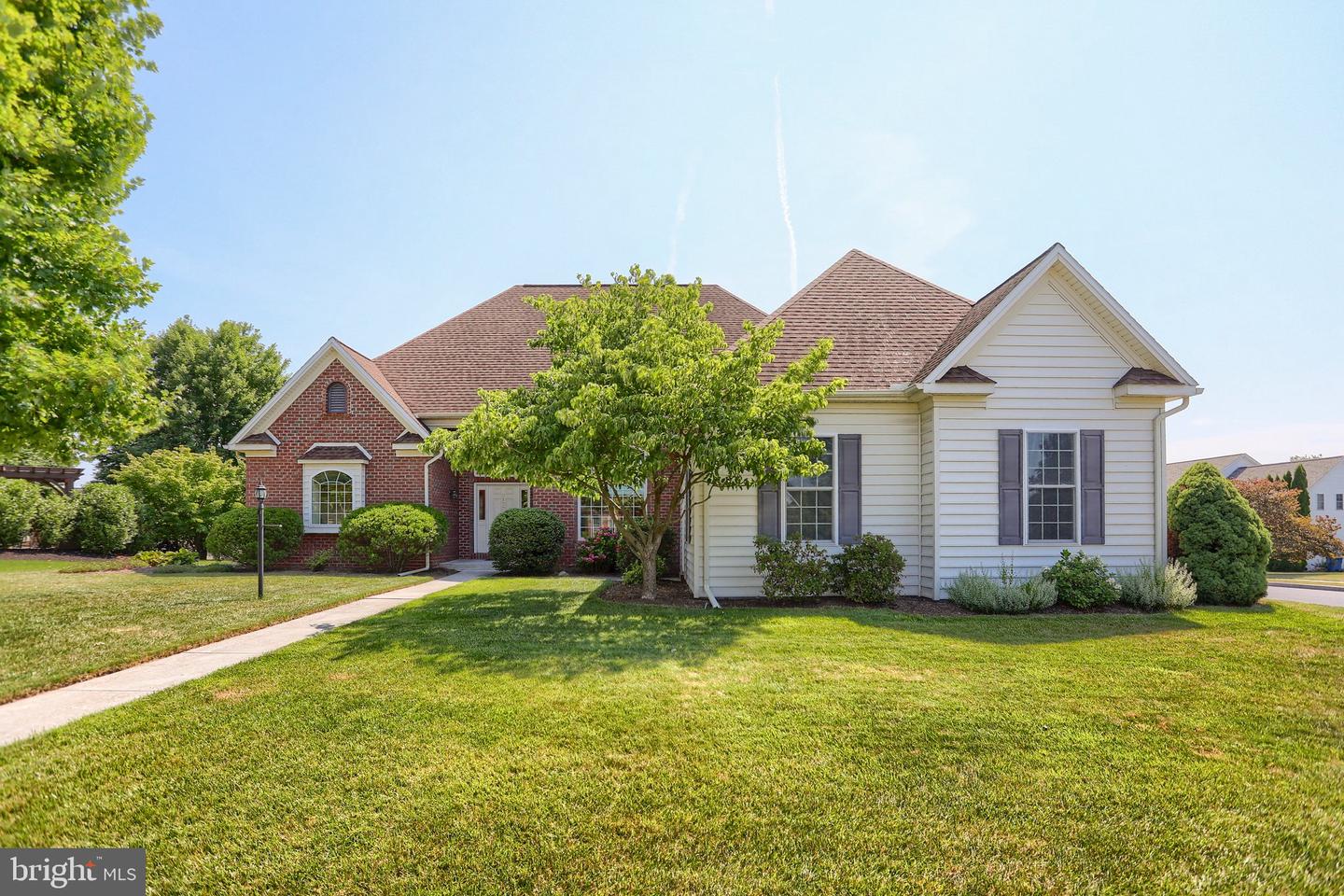 5127 Jennifer Circle