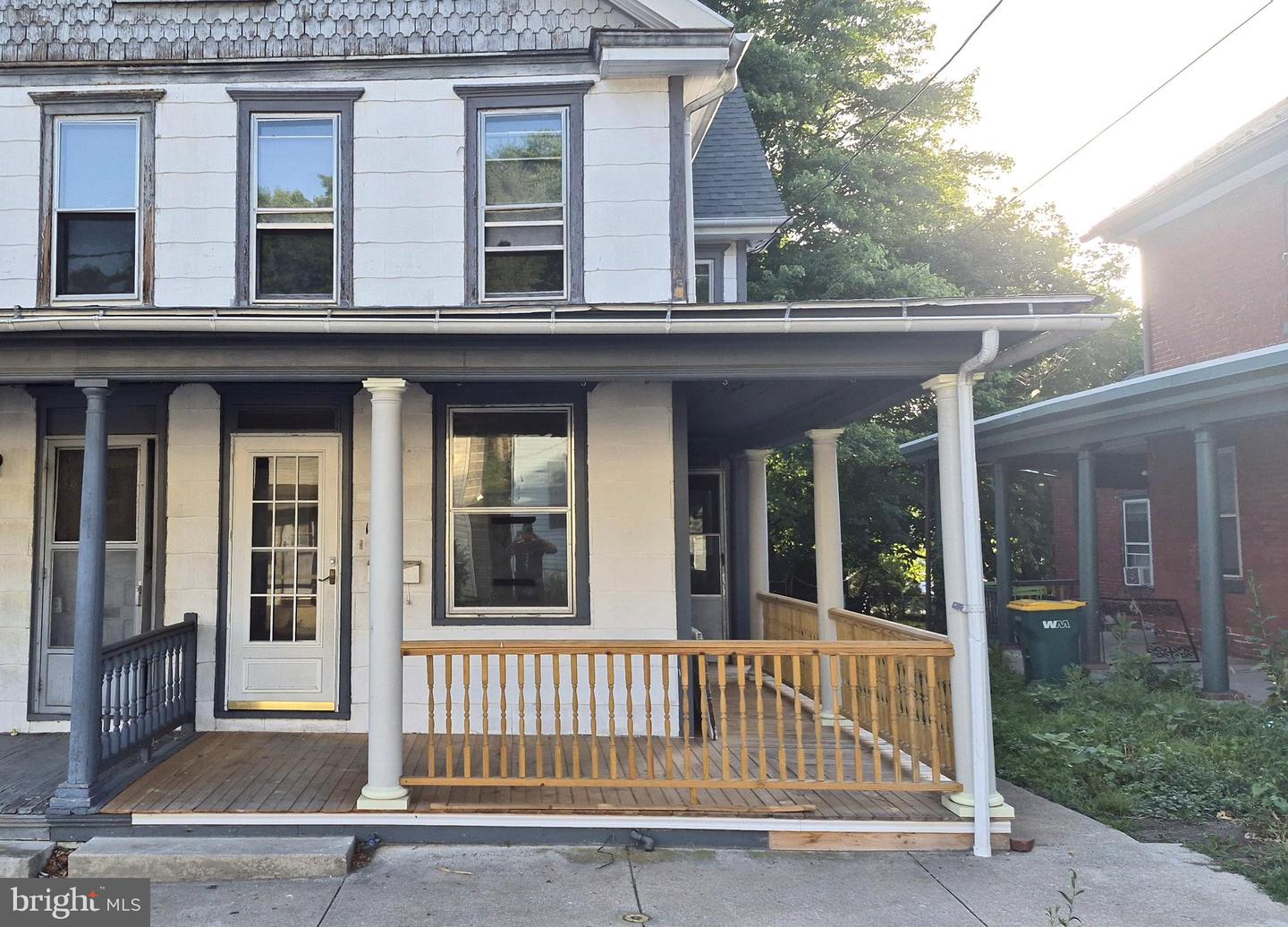 1218 Second Street