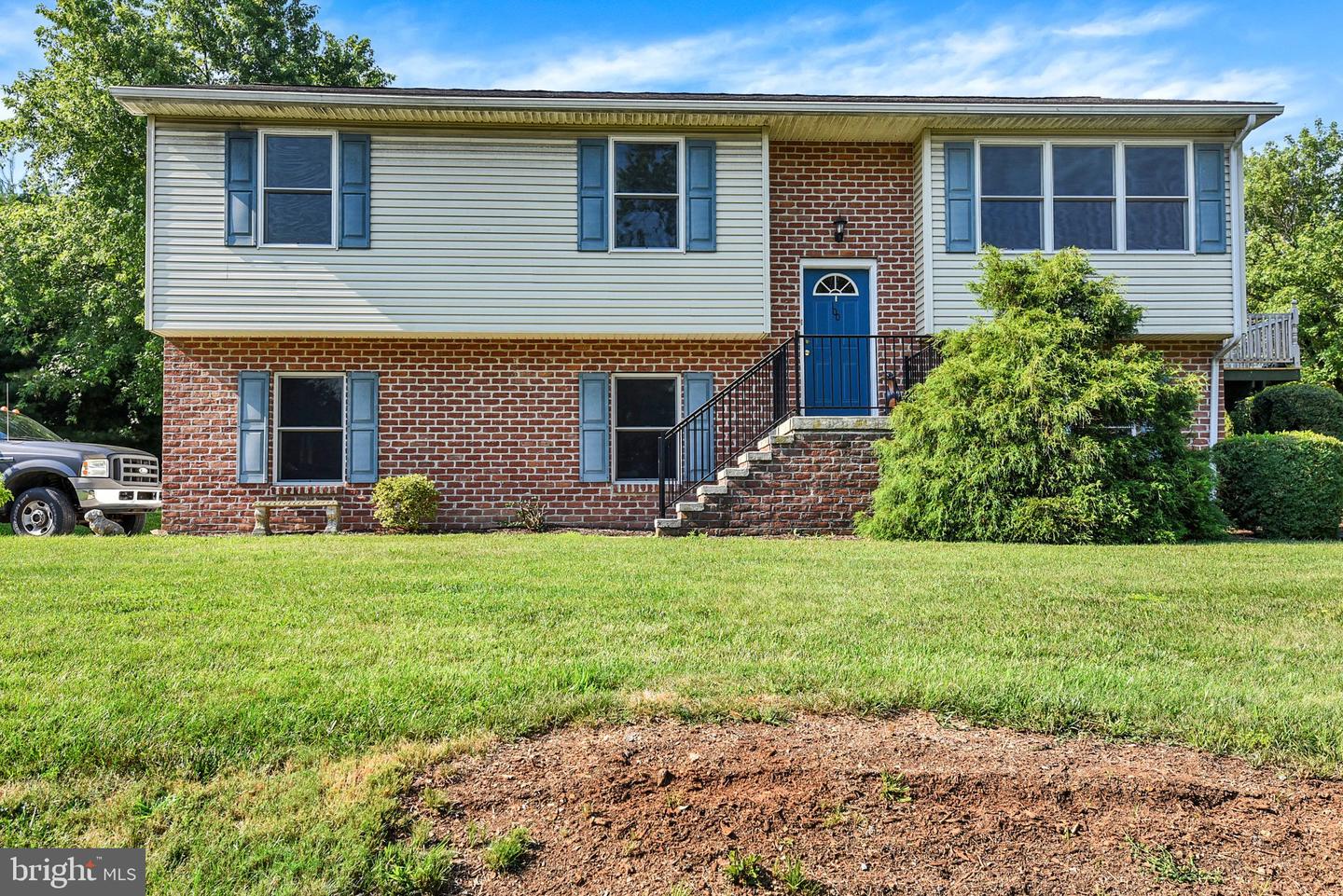 100 Fern Avenue
