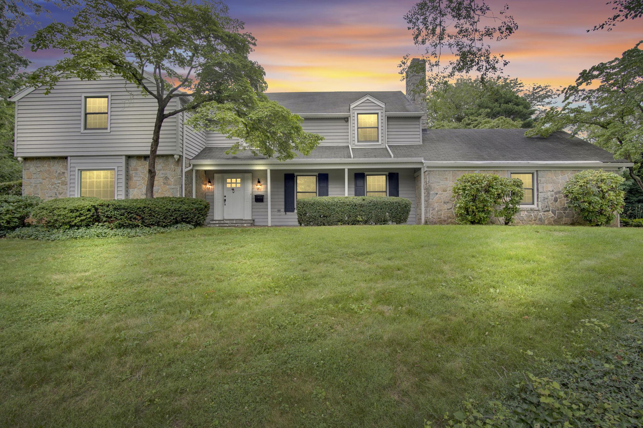 1009 Drayer Court