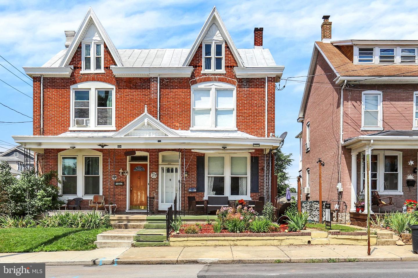 606 N West Street