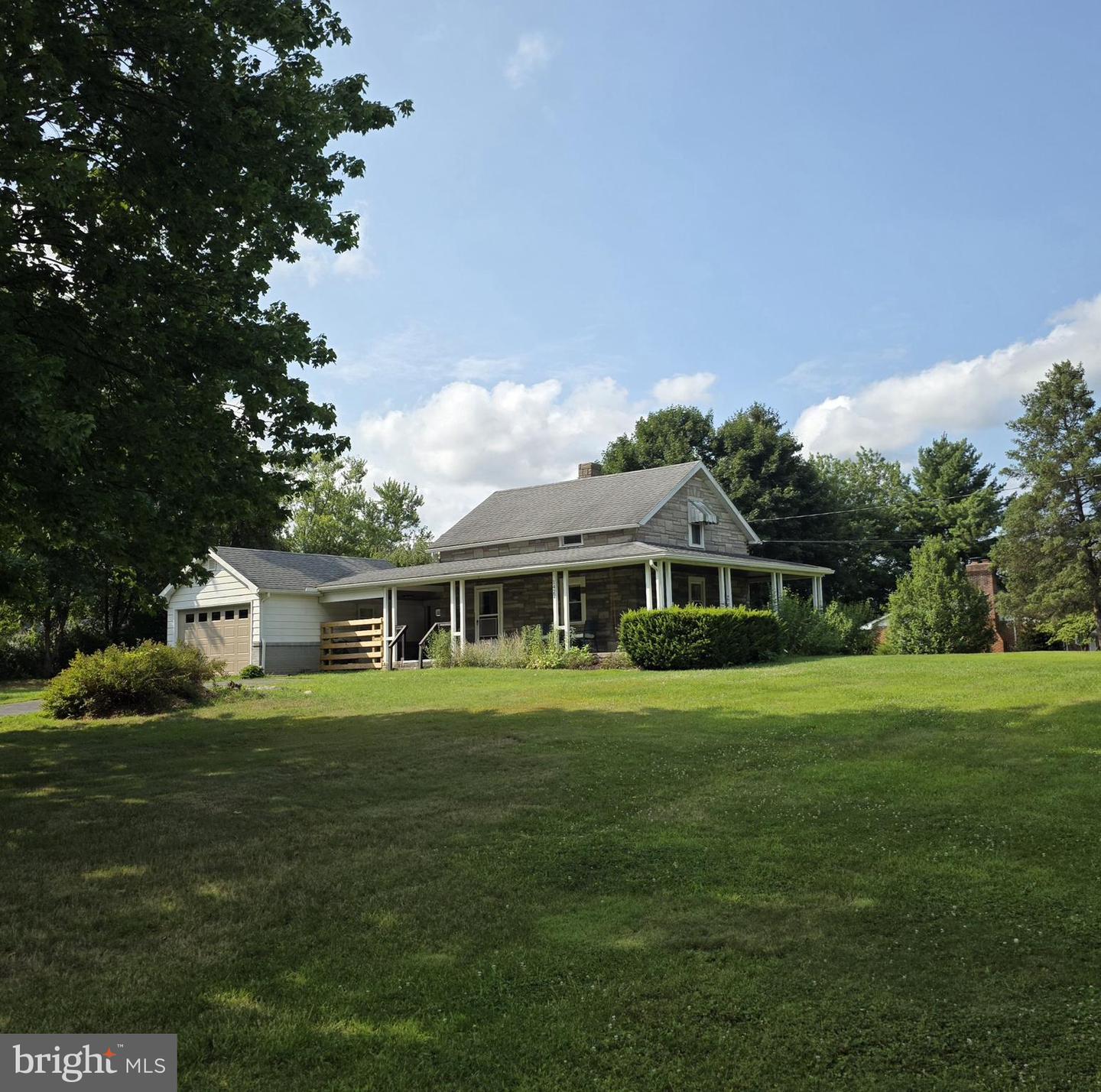 1422 Walnut Bottom Road