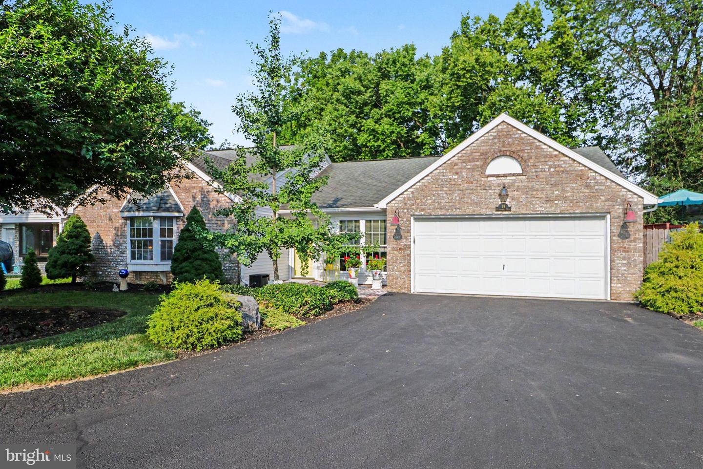 39 Greenspring Drive