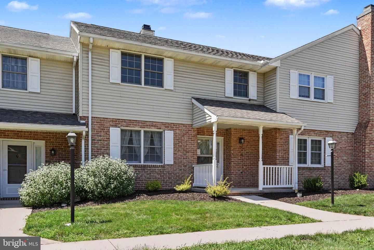 2 Garland Court