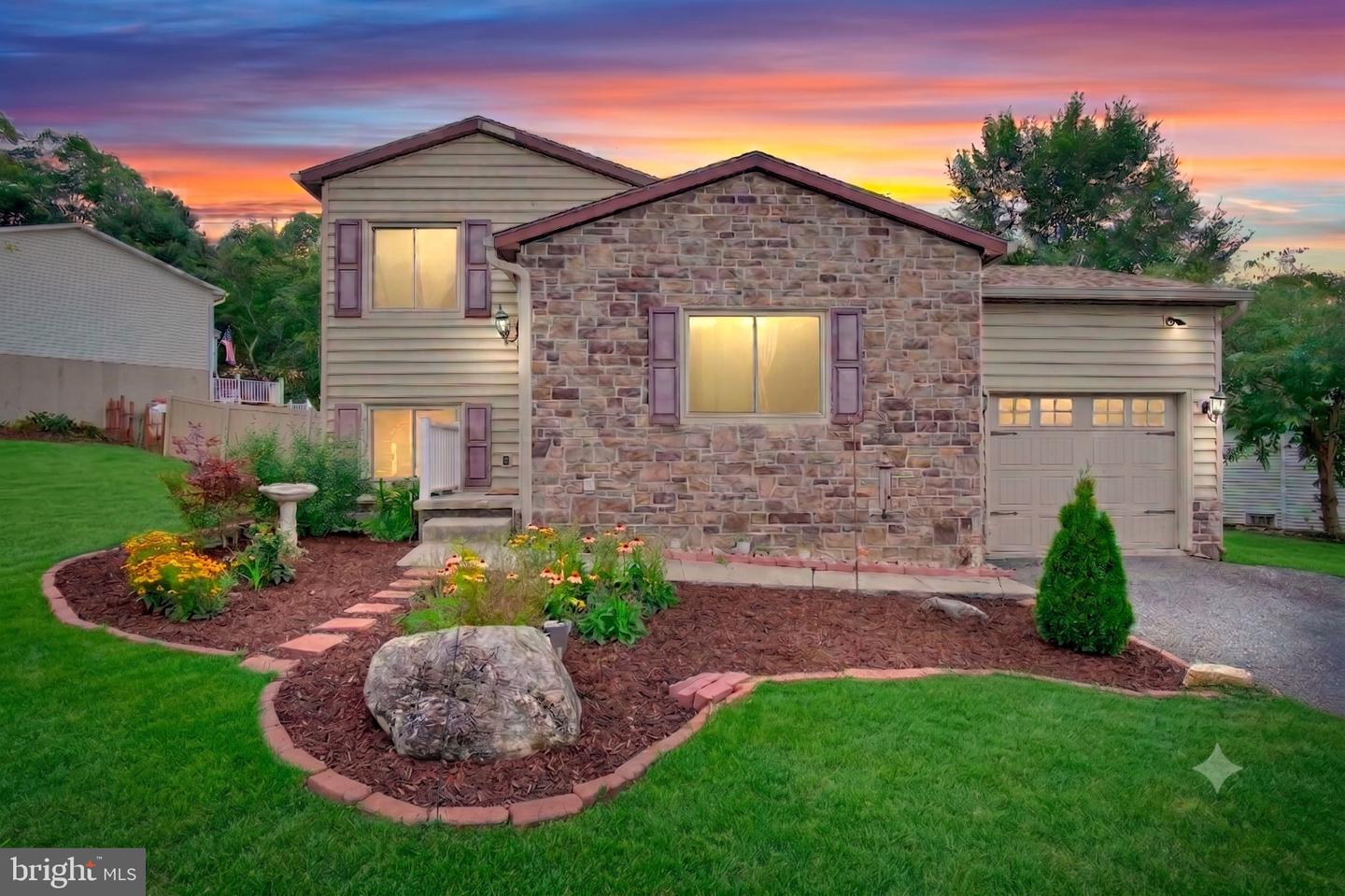 16 Yankee Drive