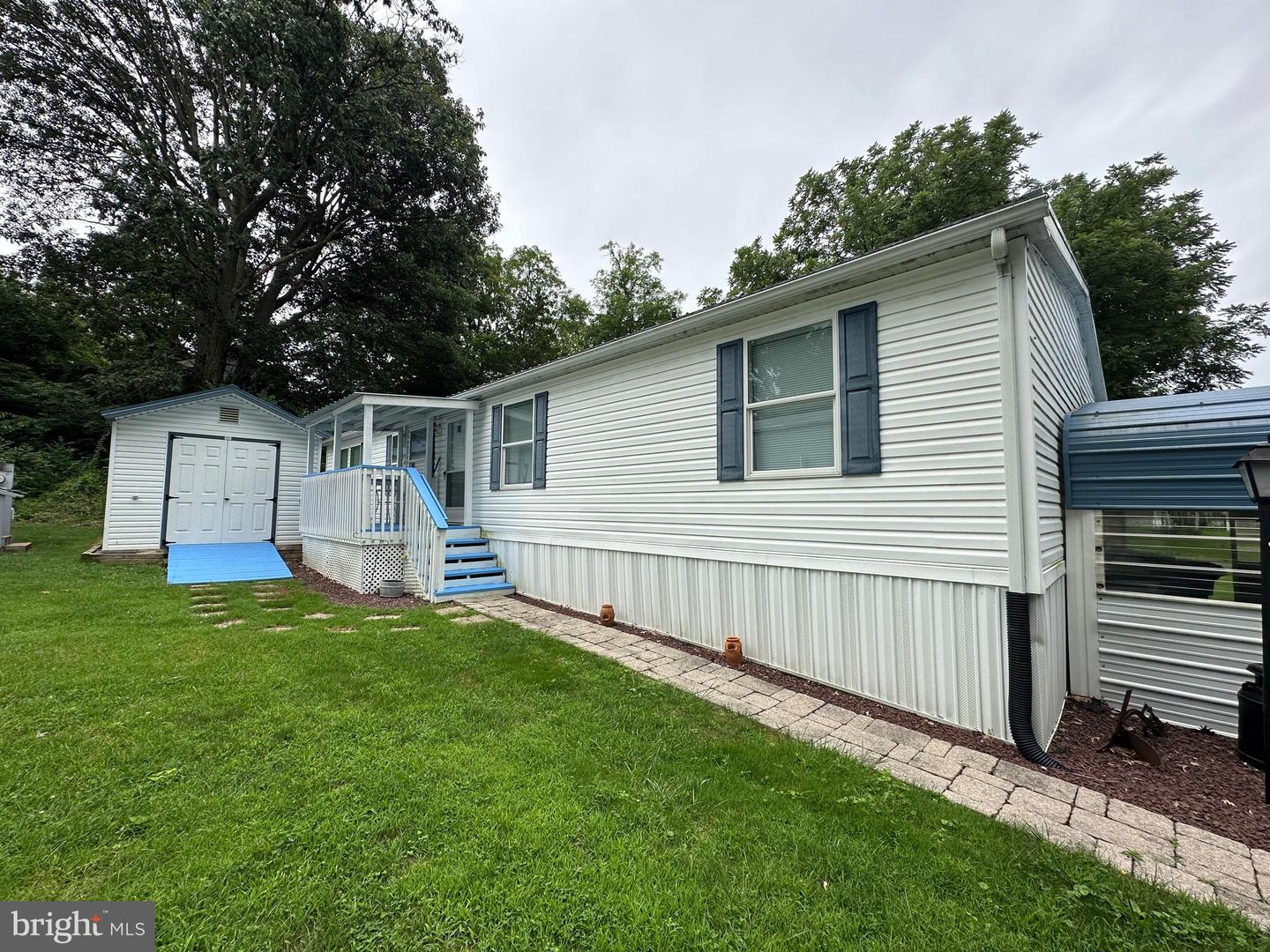 151 Gardner Dr