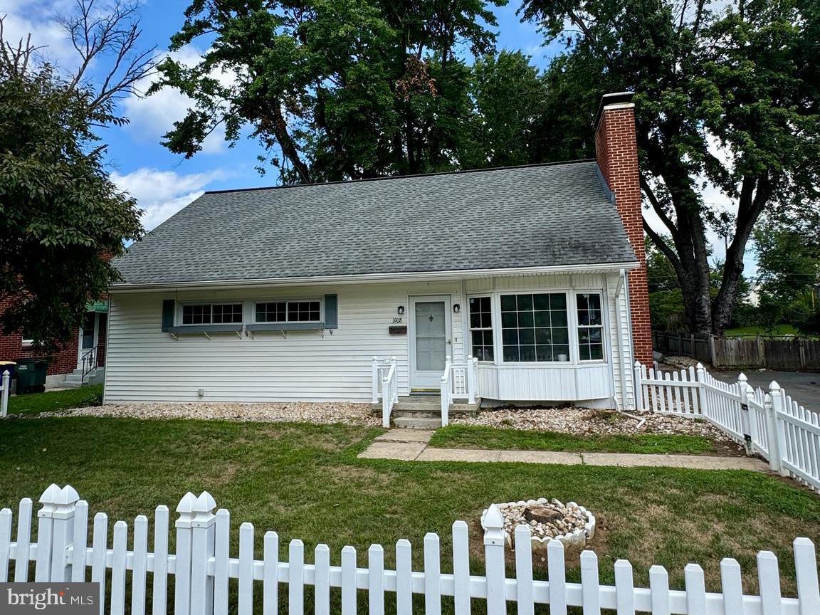 1908 Letchworth Drive