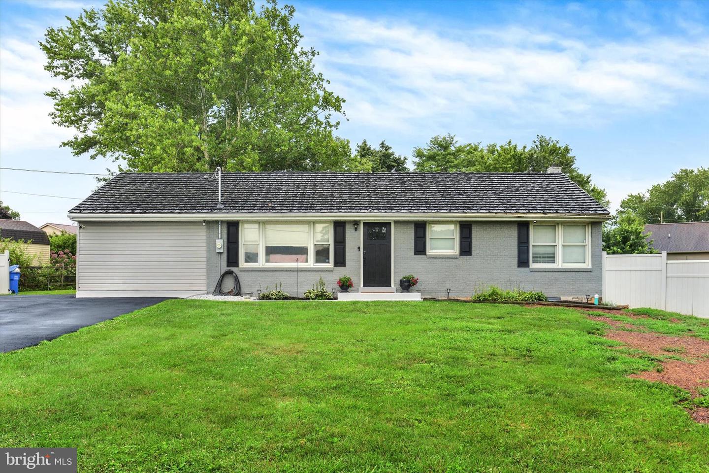 12 White Birch Avenue