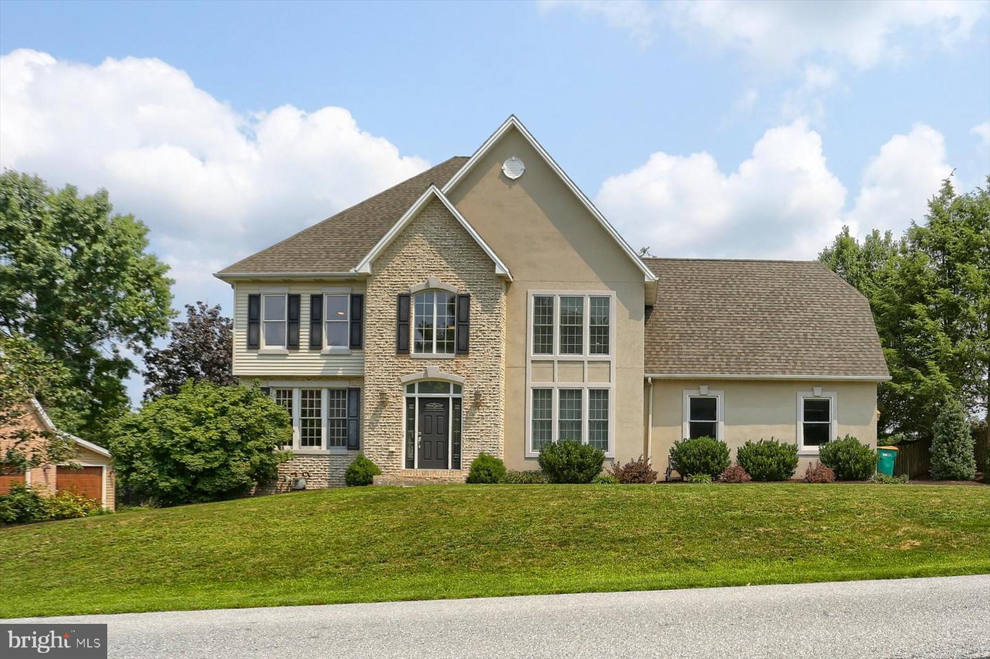 32 Sunfire Avenue