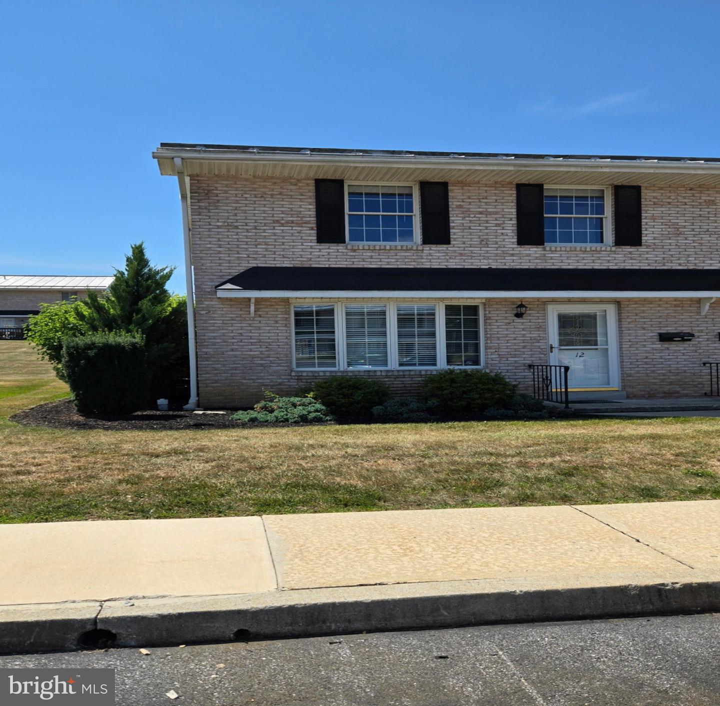12 Bentley Place