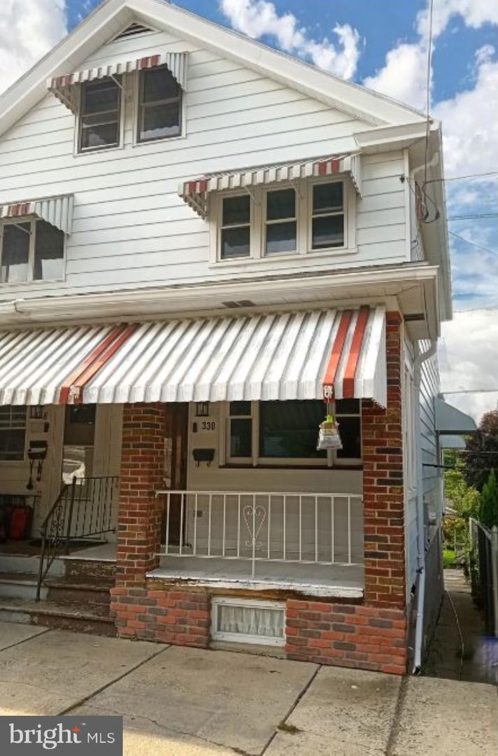 330 E Fell Street, Summit Hill