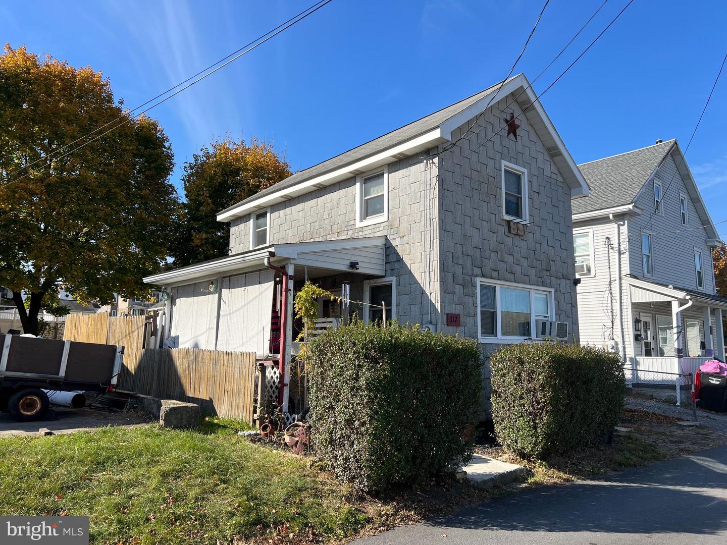 317 Center Alley, Lehighton