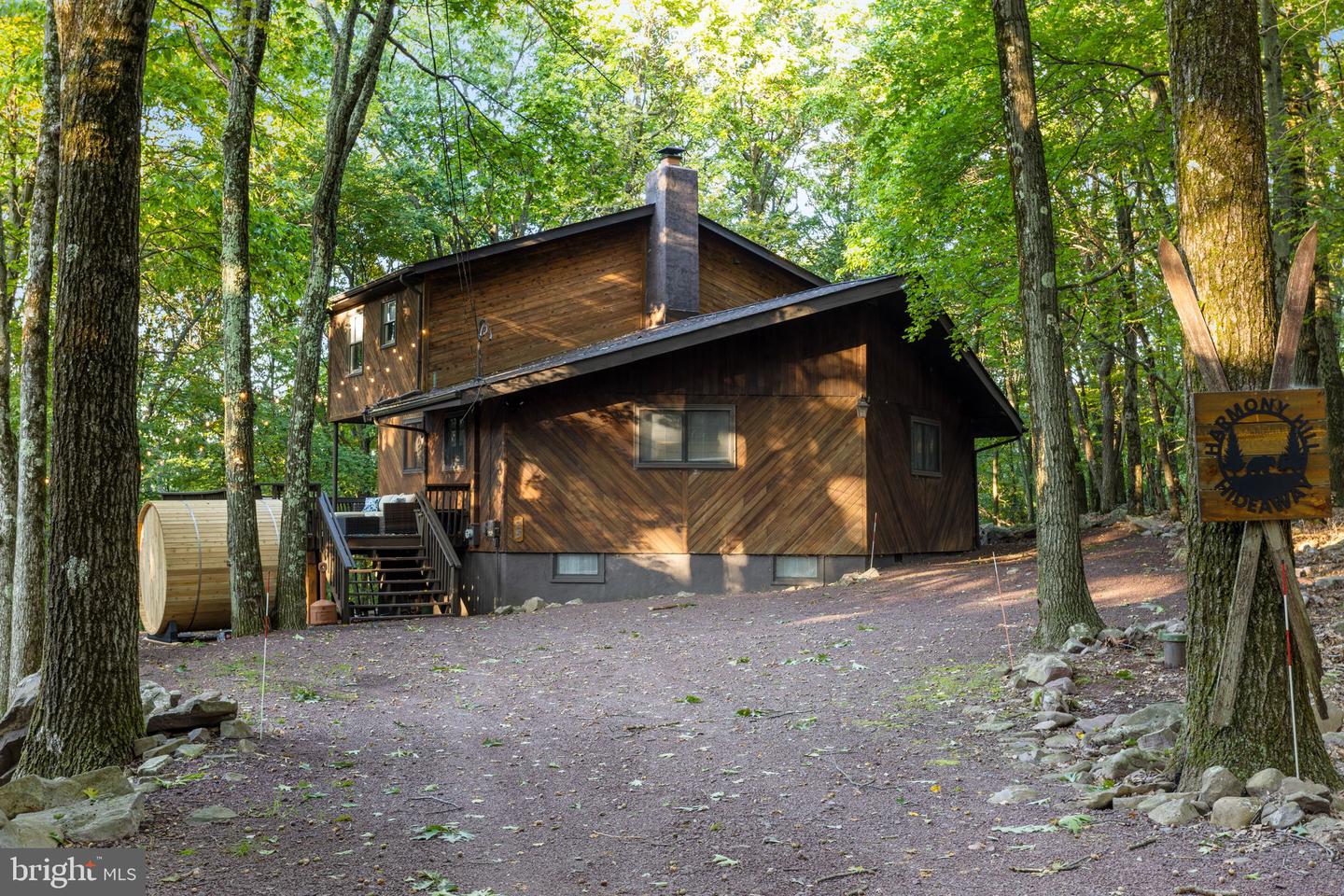 25 Skye Drive, Lake Harmony