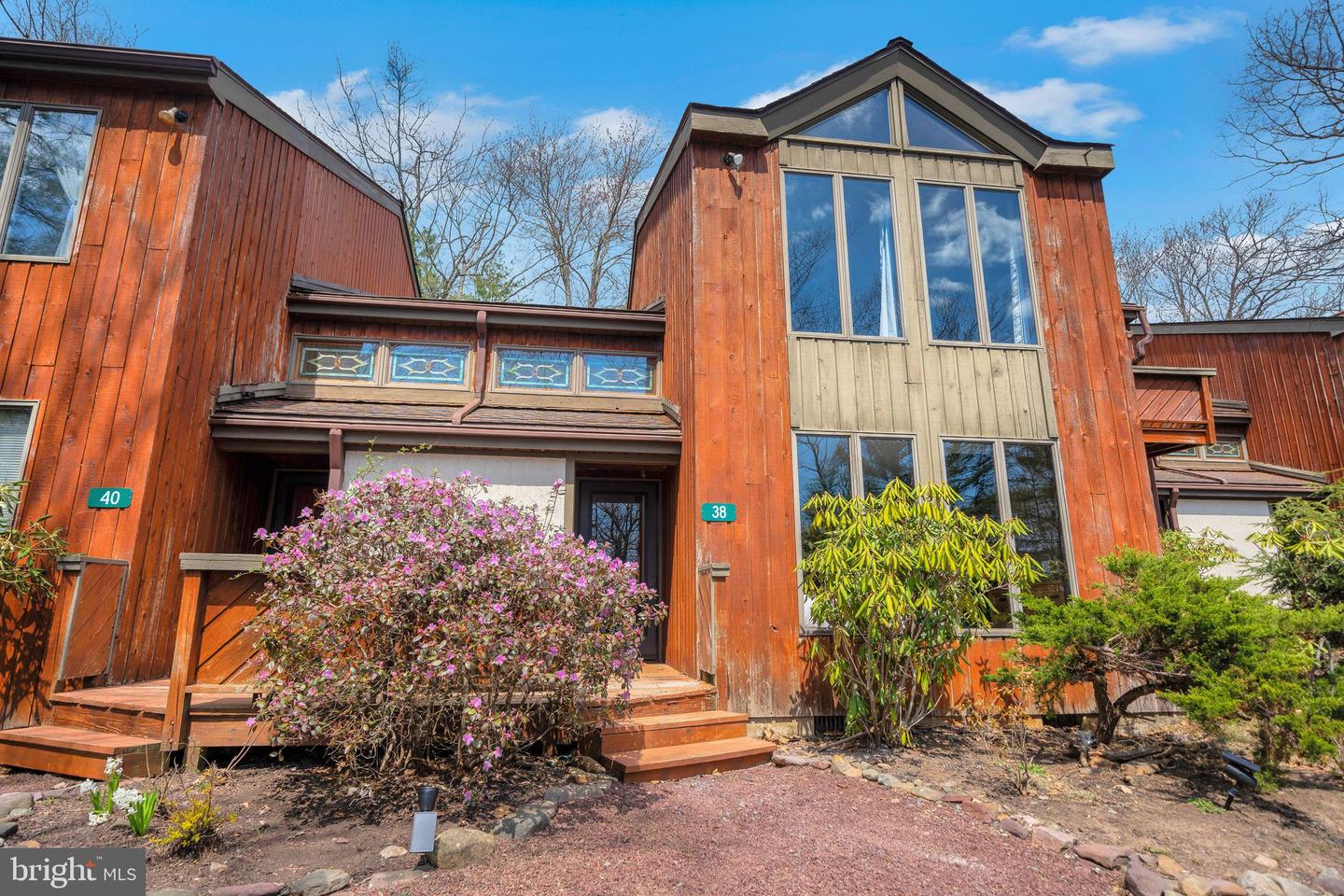 38 Dove Drive, Lake Harmony