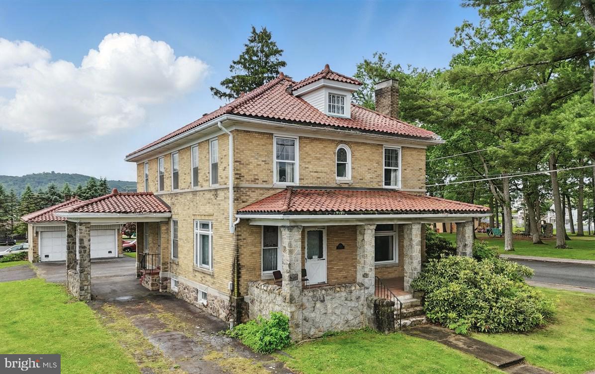 639 Iron Street, Lehighton